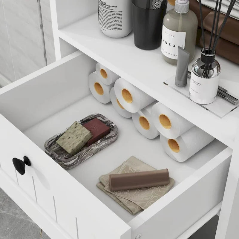 Weißer Wäschekorb-Schrank mit Klappe und Schublade
