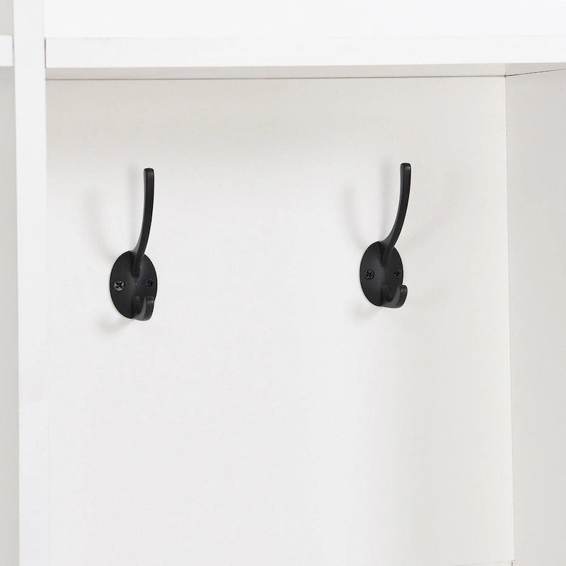 Garderobe für den Eingangsbereich mit Sitzbank und 8 Haken